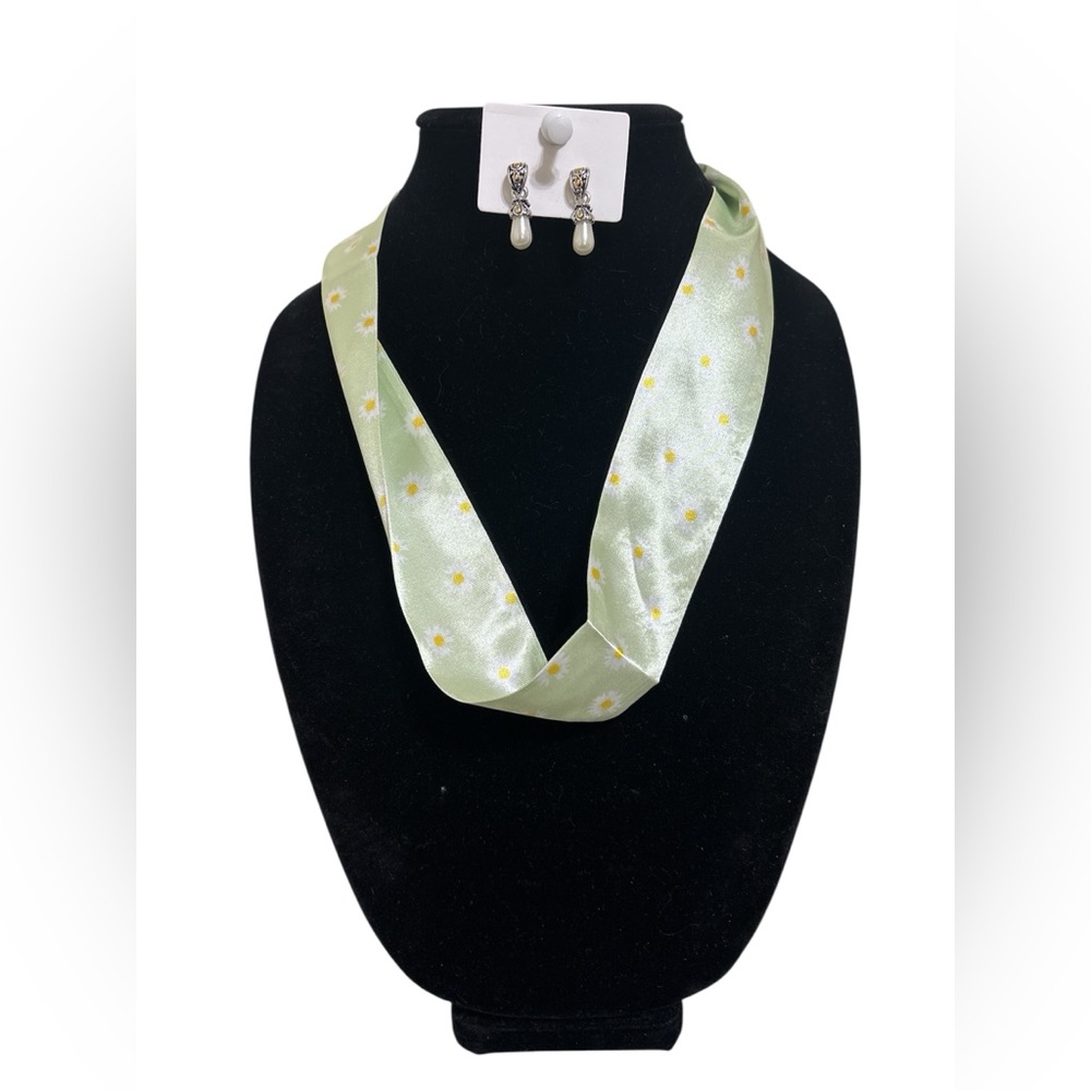 (#121) Elegant Light Green Floral Scarf and Earring Set